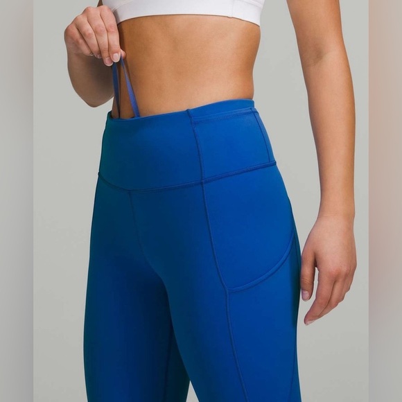 Lululemon Fast and Free High-Rise Crop 23", Blazer Blue Tone, Size 0 - Picture 2 of 10